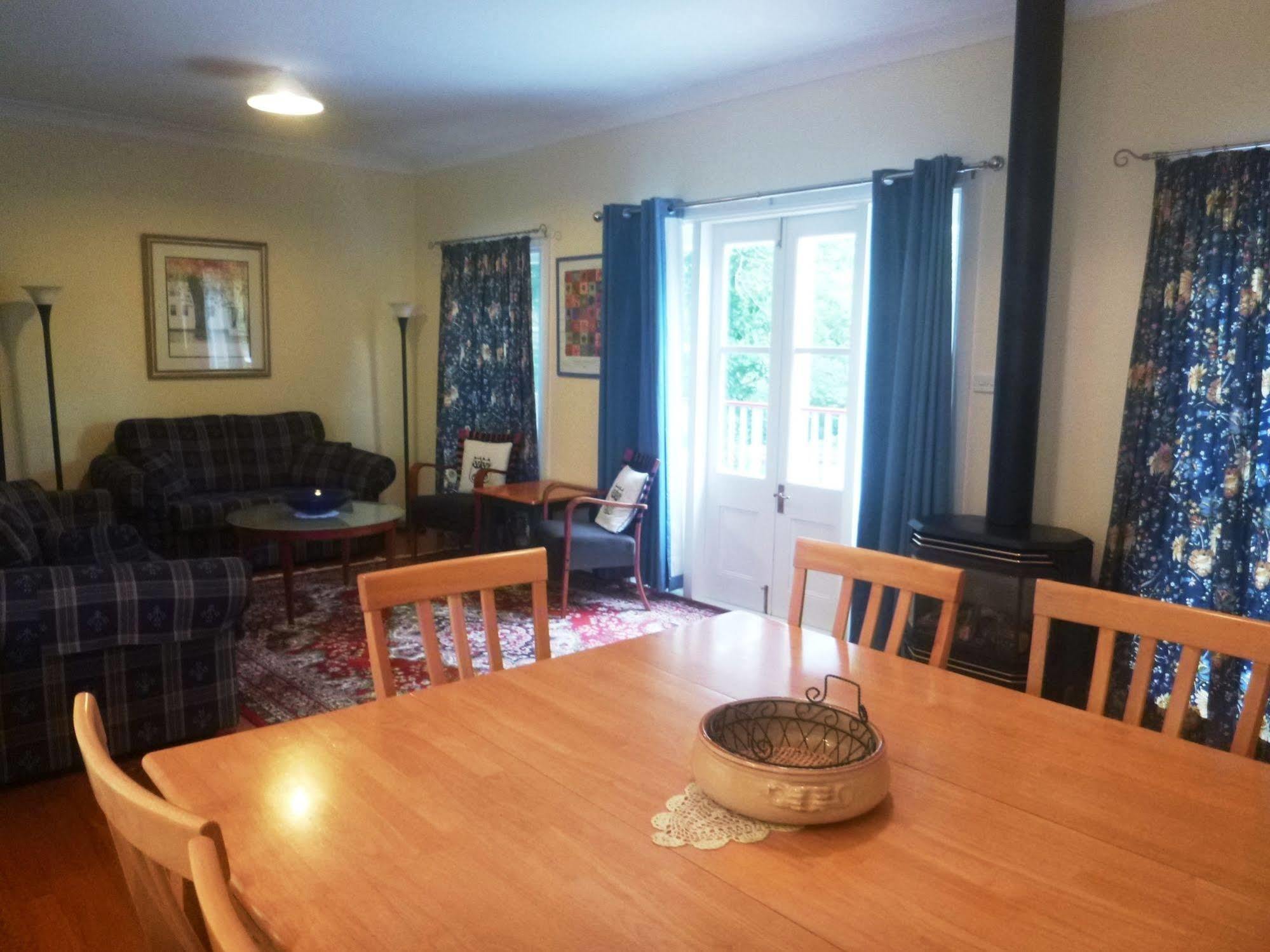 Whispering Pines Cottages Wentworth Falls Buitenkant foto